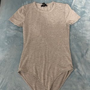 SHORT SLEEVE BODY SUIT